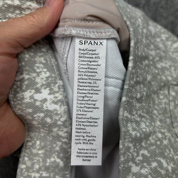 Spanx Jean-Ish Pull On Ankle Leggings Women's Size Medium White Gray Print NWT - Picture 8 of 14